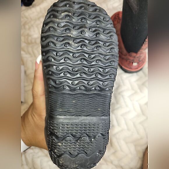 Bogs Classic Insulated Waterproof Winter Boots, Sz 13, Little Kids.  - Picture 4 of 5